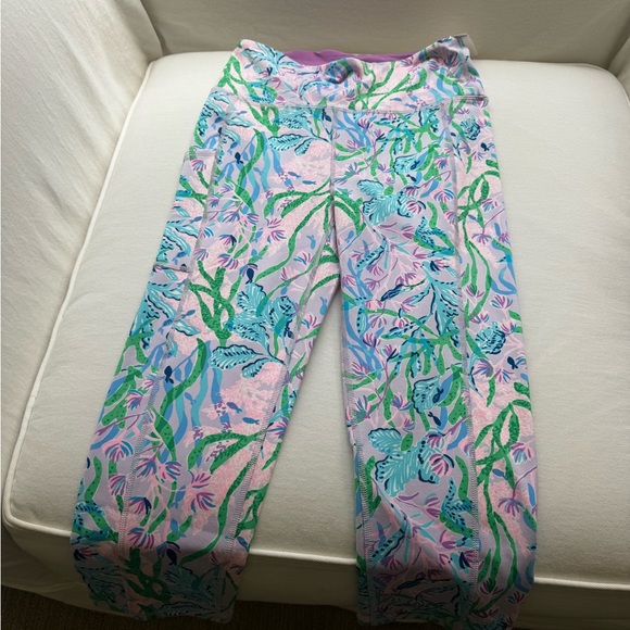 Lilly Pulitzer Multi-Color Set:  Active Tank and Leggings NWT - Picture 2 of 9